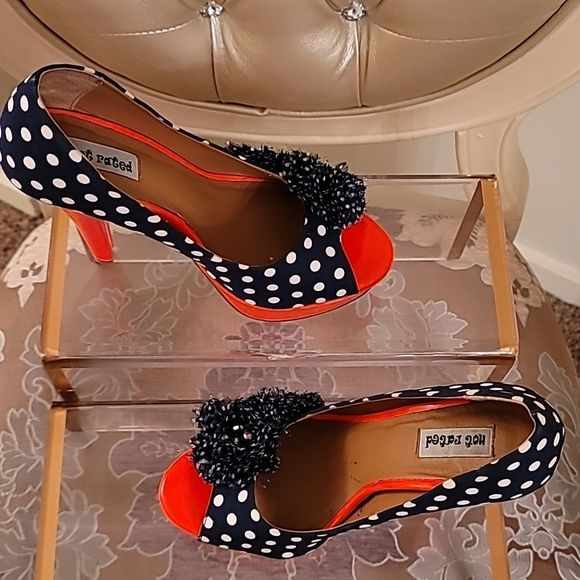 Not Rated Whimsical Carnival Pumps - Picture 3 of 16